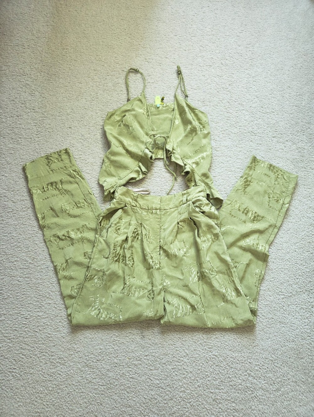 Farm Rio Sage Green Two-Piece Satin Set - Crop Top & High-Waist Pants
